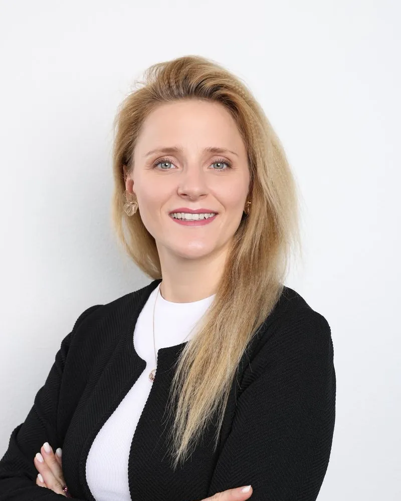 December Design team: Santa, B2B project manager