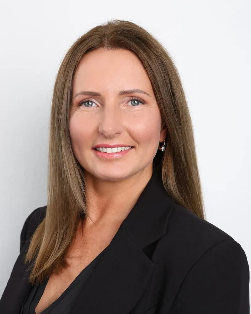 December Design team: Gunta, Procurement project manager